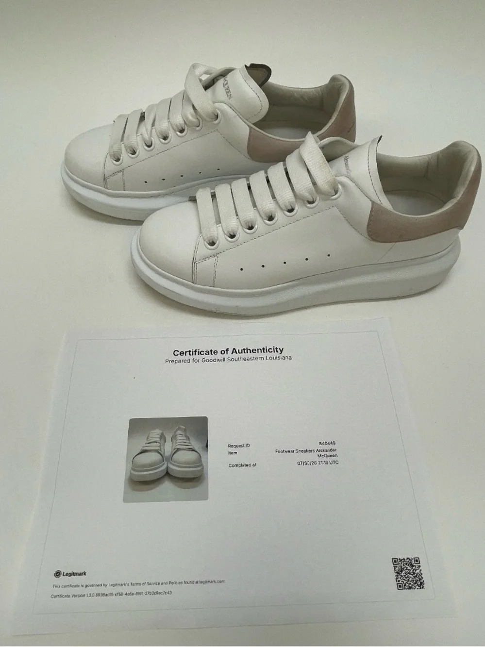 Alexander McQueen White Leather Sneakers with Blush Heel Tab size 9